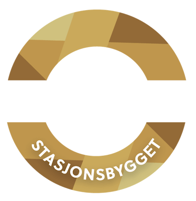 paradisStasjon_logo_neg-stasjonsbygget-01